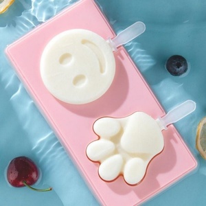 Molde de silicona DIY de grado alimenticio sin BPA para cubitos de hielo, con diseño de dibujos animados, para hacer bolas de hielo, con tapa, para niños - Product Image 3