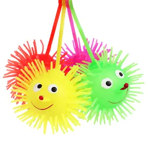 New Tpr Piscando Puffer Ball Light up YoYo Noodle Toy LED Ball para Crianças Toy Soft Toy Bouncy Ball