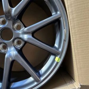 โรงงานจีนจำหน่ายล้อรถบรรทุกขนาด 22.5x9.00 ให้กับชาวต่างชาติโดยตรง - Product Image 5