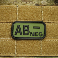 Patch en silicone personnalisé avec fermeture auto-agrippante, badges professionnels personnalisés en PVC sur le thème des groupes sanguins, patch 3D en PVC, patch de type sanguin en caoutchouc