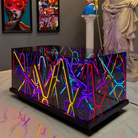 Mesa Iluminada Compacta y Fácil de Mover LiqVis con Logotipo Personalizado, Efectos de Cambio de Color, Luz LED de Neón, Cabina de DJ para Fiestas y Espectáculos en Clubes