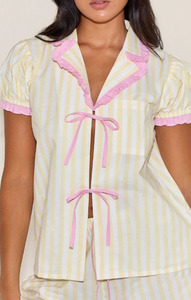 Set <span class=keywords><strong>Pigiama</strong></span> in Raso con Fiocco per <span class=keywords><strong>Donna</strong></span>, <span class=keywords><strong>Camicia</strong></span> a Maniche Corte con Pantaloncini Arricciati, Stile Casual Morbido per Estate Autunno Primavera - Product Image 4