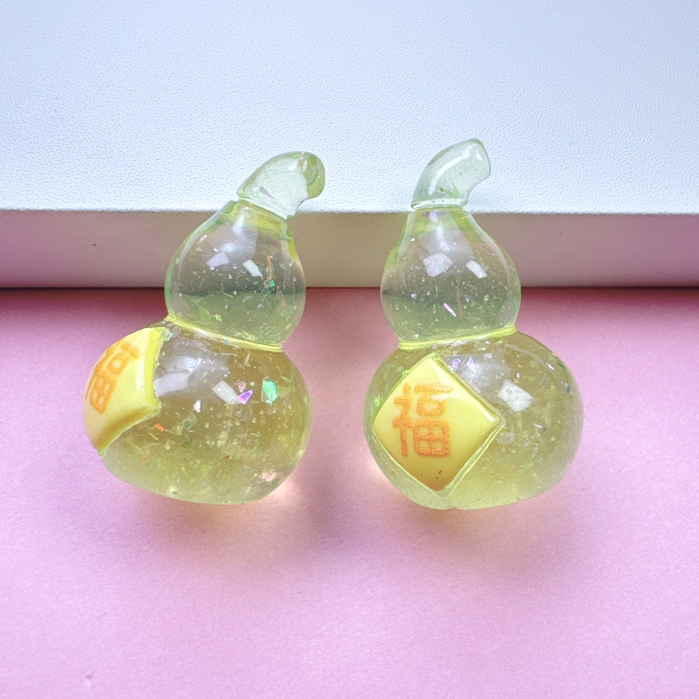 Yellow--three-dimensional glitter gourd