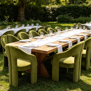 Sillón de Estilo Moderno Personalizado, Tapizado en Terciopelo Color Crema, para Eventos y Fiestas de Boda, con Respaldo Suave - Product Image 1