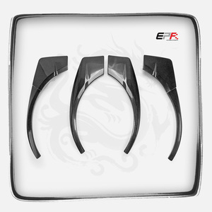 Guardabarros de fibra de carbono y fibra de vidrio para Toyota GR Yaris GXPA16 (especificaciones EPA) - Diseño agresivo para guardabarros delantero y trasero - Product Image 1