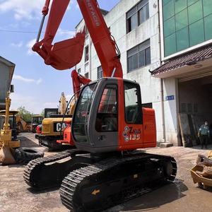 Hitachi Zaxis 135 Hydraulic Crawler Excavator 3.8 Ton Digging Bucket Used Model - Product Image 2