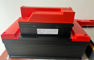 Bộ chuyển đổi tần số biến tần MC07B0370-503-4-00 điều khiển động cơ 3 pha công suất cao ba pha - Product Image 2