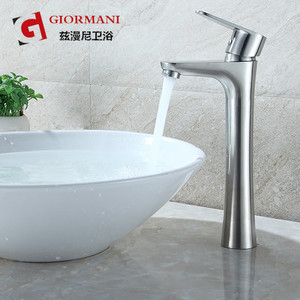 Grifo Alto para Lavabo Giormani, Acero Inoxidable 304, Acabado Cepillado, Diseño Moderno para Lavabo de Encimera - Product Image 1