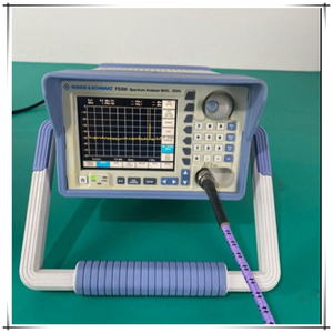 เครื่องวิเคราะห์เครือข่าย FS300 Rohde & Schwarz 3G  9kHz-3GHz มือสอง - Product Image 2