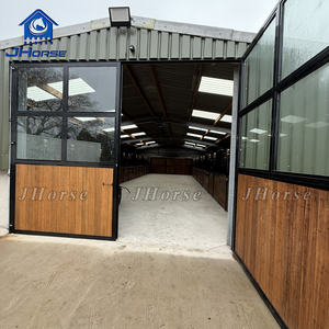 Op Maat Gemaakte Luxe Bamboe Houten Uitrusting Feeder Paardenstallen Binnenshuis Paardenstal - Product Image 6