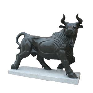 Estatua decorativa de mármol Animal Estatua de <span class=keywords><strong>toro</strong></span> de jardín de mármol negro - Product Image 1