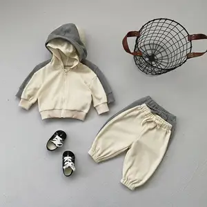 韩国2023新款儿童可爱服装套装男童女童运动衫慢跑裤2pcs套装纯棉儿童婴儿套装