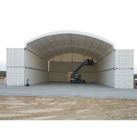 Abri en dôme pour conteneur maritime de 40 pieds en structure acier moderne avec porte pour stockage en entrepôt