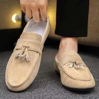 Mocassins Penny en Daim à Pompom pour Hommes – Chaussures Souples à Semelle Plate, Respirantes, Idéales pour la Conduite, le Quotidien et les Affaires