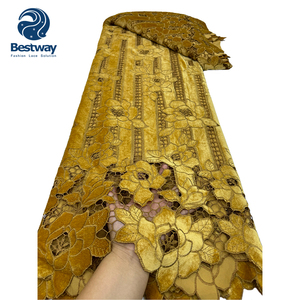 2024 Nieuwe Ontwerpen Afrikaanse Hoge Kwaliteit Mooie Zachte Fluwelen Koord Kant Stof Nigeria Koord Kant Trouwkant - Product Image 6