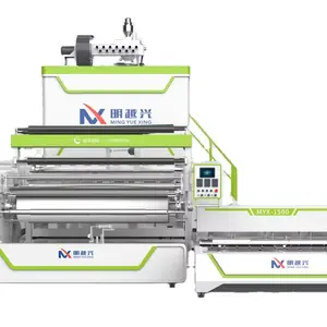 Máquina rebobinadora e cortadora de filme extensível de dupla camada