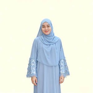 فستان ماكسي إسلامي فاخر مصنوع حسب الطلب من الشيفون بأكمام فضفاضة على الطراز الأسترالي والدبي التقليدي مع غطاء رأس للنساء - Product Image 1