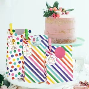 Bolsa de regalo creativa de feliz cumpleaños, set de 20 bolsas de papel con estampado de rayas y puntos, con temática de fiesta y recuerdos