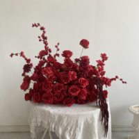 Articles de mariage : Chemin de table en fleurs artificielles roses, chemin de table doré, centre de table en roses rouges pour décoration de mariage