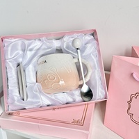 Boîte d'emballage personnalisée pour tasses en verre ensemble de tasse de luxe léger boîte cadeau tasses à café en céramique vente en gros ensemble de tasses à café boîte sac à main cadeau
