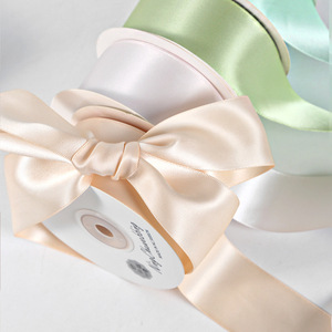 Ruban en satin uni <span class=keywords><strong>de</strong></span> haute qualité, 100% polyester, écologique, 196 couleurs, 4 cm, pour la confection <span class=keywords><strong>de</strong></span> nœuds, l'emballage <span class=keywords><strong>de</strong></span> cadeaux, les fêtes, les mariages - Product Image 2