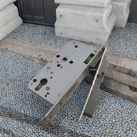 XINJJ K5072B Corps de porte et serrure moderne en acier inoxydable avec clé de déverrouillage de porte SUS201 Finition 50x72mm