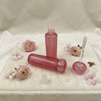 Tube de brillant à lèvres transparent rose effet cristal, tube de gloss en forme d'apsule, contenant de sérum pour les lèvres
