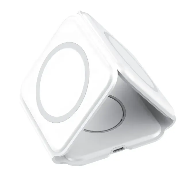 3 in 1 Magnetic Wireless Charger for iphone Original 15w Fast Charging Folding Wireless Charger for Smart Watch OEM logo