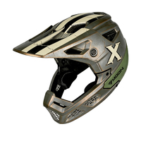 Casque intégral double usage MOON en argent avec accents rouges, matériau PC, sécurité ultime pour le VTT