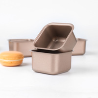 Moule à mini-gâteau carré antiadhésif en acier au carbone, design mignon, pour pain de mie, gâteau au levain et petit gâteau, compatible four