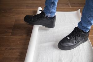 Feutre de protection auto-adhésif blanc pour sols, tapis de protection en feutre blanc collant, couverture en feutre pour peinture - Product Image 5