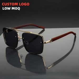 Ультра Легкие мужские солнцезащитные очки в квадратной металлической оправе в стиле ретро, удобные солнцезащитные очки UV400 оттенков - Product Image 1