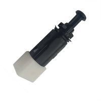 OE 7700414988 interrupteur des feux de freins Pour Renault Trafic II 2016-2017 Maître 1998-2010 FST-RE-1094