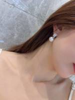 Boucles d'oreilles pendantes en or 18 carats OEM avec diamants de laboratoire ovales et perles de culture blanches des mers du Sud australiennes 13-14 mm – Bijoux de luxe sur mesure