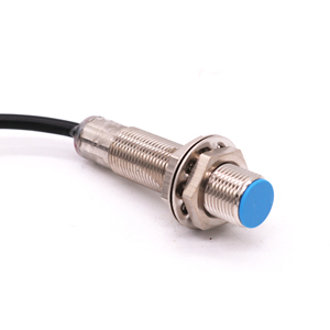 DINGGAN extended sensing distance-Cylindrical proximity sensor 4mm/8mm inductive metal detection proximity switch Customizable - Product Image 5
