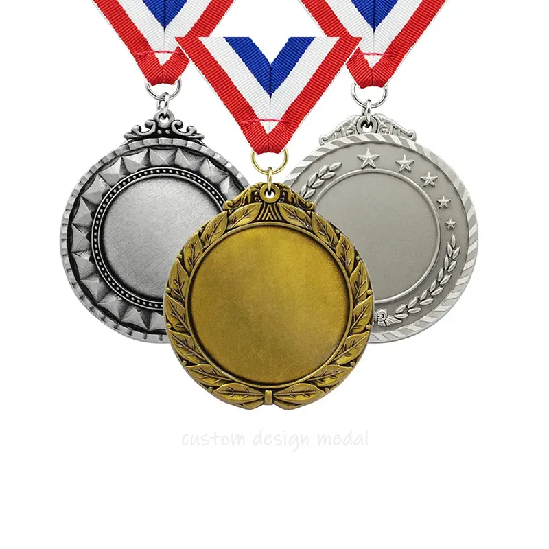 थोक खेल रनिंग मैराथन स्मारिका 3डी प्लेटेड सोना चांदी कांस्य जिंक मिश्र धातु धातु कस्टम मेडल सब्लिमेशन रिबन डोरी