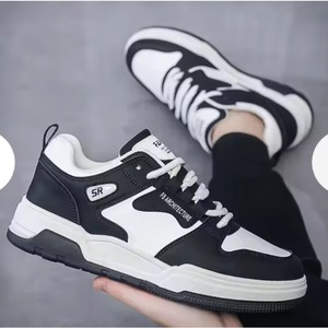 Chaussures de course décontractées pour hommes 2026, légères, respirantes, en maille, à enfiler, tendance mode, polyvalentes, antidérapantes - Product Image 2