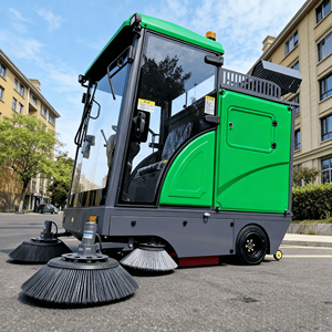 Nueva barredora <span class=keywords><strong>de</strong></span> calles eléctrica autopropulsada ConTour Factory <span class=keywords><strong>de</strong></span> 2000W, alta movilidad, fácil operación, plataforma lateral - Product Image 3