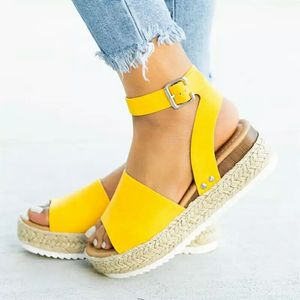 Nouvelles sandales compensées épaisses en chanvre pour femmes, style européen et américain, collection Printemps-Été 2026 - Product Image 1