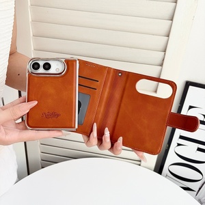 เคสโทรศัพท์หนัง PU ชุบเคลือบเงาแบบ 2 in 1 พร้อมแม่เหล็กและที่ใส่บัตร สำหรับ iPhone Duo พร้อมฟิล์มกันรอยหน้าจอ ป้องกันการกระแทก - Product Image 5