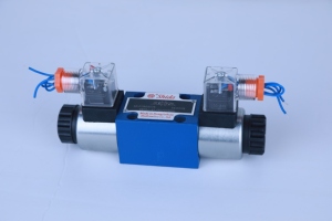 ระบบควบคุมทิศทางด้วยคันโยกไฮดรอลิกสำหรับการเปลี่ยนทิศทางที่รวดเร็ว - Product Image 6