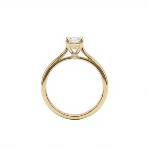 Anillo Solitario de Diamante Corte Esmeralda de 1 Quilate en Oro de 14K, Diamante Cultivado en Laboratorio, Joyería de Compromiso - Product Image 4