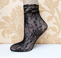 Chaussettes courtes fines en nylon floral résistantes aux odeurs, sexy, noires, respirantes, en dentelle filet jacquard pour femmes