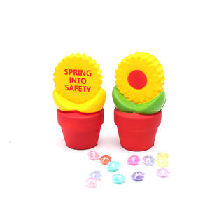 Tournesols en mousse PU de haute qualité en pot, jouets <span class=keywords><strong>anti</strong></span>-<span class=keywords><strong>stress</strong></span> à montée lente, cadeau promotionnel pour enfants, garçons et filles - Product Image 2