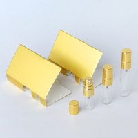 Personnalisé 1ml 1.7ml 3ml 5ml carte de parfum échantillon de parfum ensemble par boîte-cadeau bouteille en verre avec liège ou pompe pulvérisateur