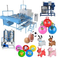 Ligne de production automatique de moulage rotatif pour balles de sport en PVC, balles sauteuses et jouets gonflables animaux à chevaucher