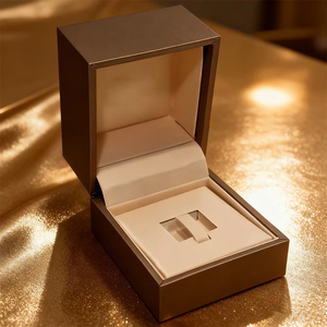 Caja de joyería de marca directa de fábrica para mujer, embalaje de regalo de lujo, caja para colgante, brazalete, pendientes y anillos, juego completo con accesorios. - Product Image 4