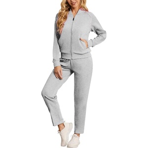 Survêtement décontracté à manches longues pour femme, de haute qualité, pour le quotidien, la gym et les sports de plein air, avec logo personnalisé, en tissu tricoté, fermeture éclair et col montant - Product Image 1