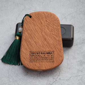 GECKO K-8CM <span class=keywords><strong>Kalimba</strong></span> instruments de musique <span class=keywords><strong>kalimba</strong></span> 8 touches acajou massif C tone mini <span class=keywords><strong>kalimba</strong></span> <span class=keywords><strong>petit</strong></span> piano à pouce pour le voyage - Product Image 3