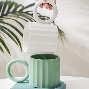 Caneca de Cerâmica Artística e Criativa Lelyi, Vendas Diretas de Fábrica, Presente Fofo, Caneca de Café com Grande Orelha Simples Nórdica - Product Image 3